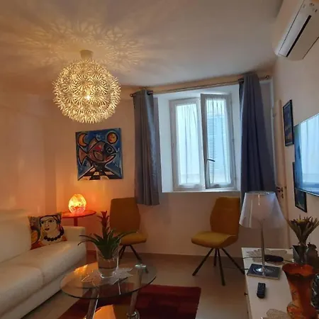 Apartamento Perle Rare Elegant Vieil
